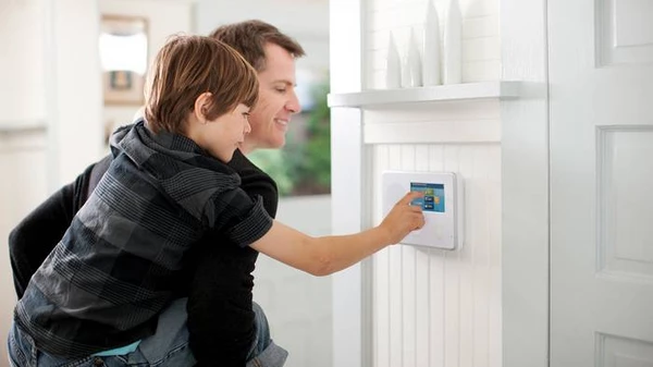 Dacă aveți nevoie de securitate pentru un apartament: utilitatea unui astfel de serviciu și caracteristicile sale